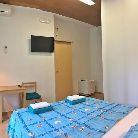 게스트 하우스 Il 길라르디노 두플란시스 * 스플리트